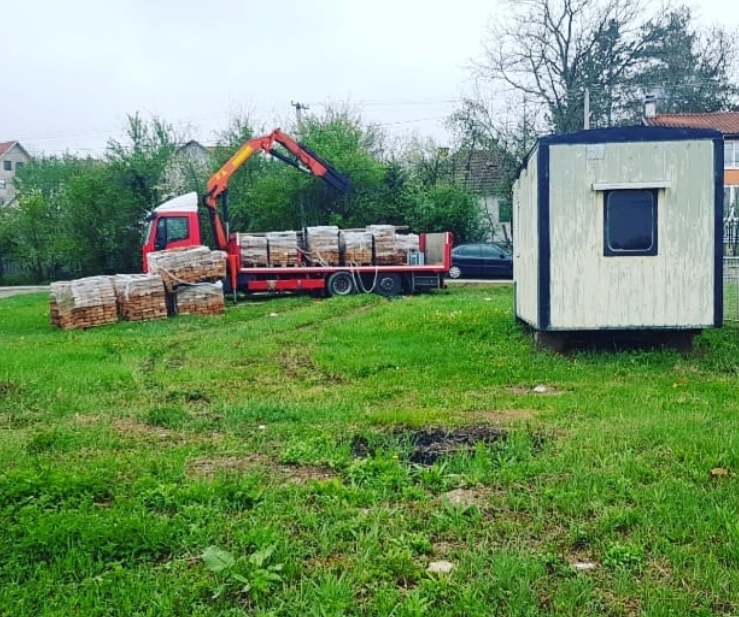 transport-istovar-kranom-vrcin-amd