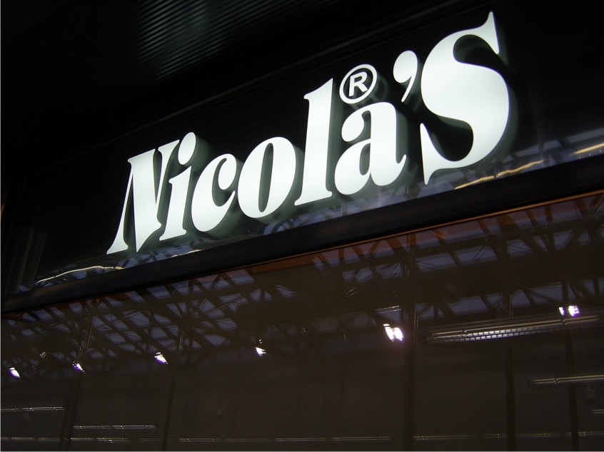 Nicolas1